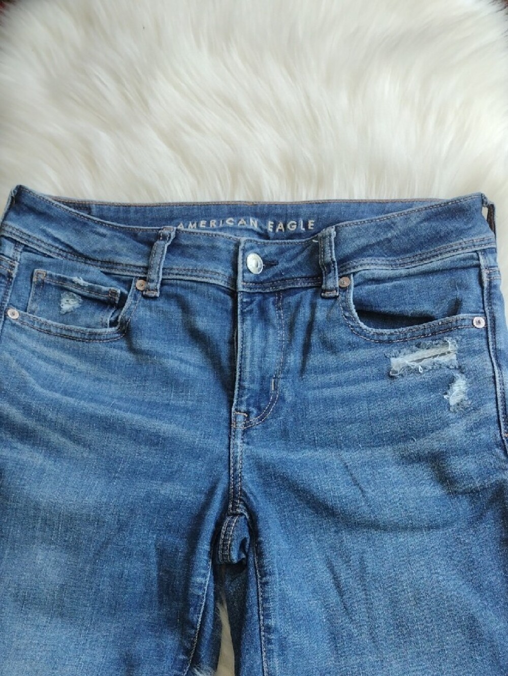 American Eagle Light Blue Denim Jeans with Tan Stitching - Picture 2 of 9